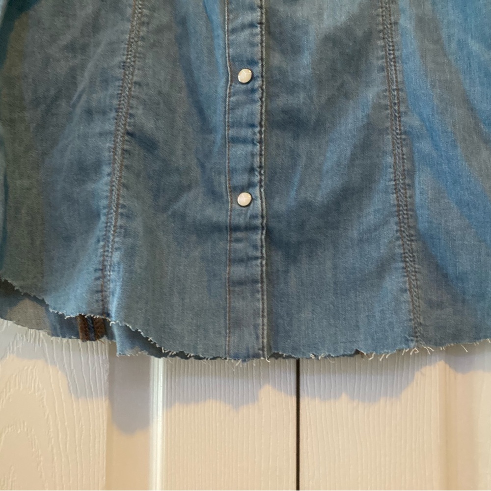 Women’s Gap Distressed Denim Dress Size XXS but fits like a Small - Picture 5 of 7